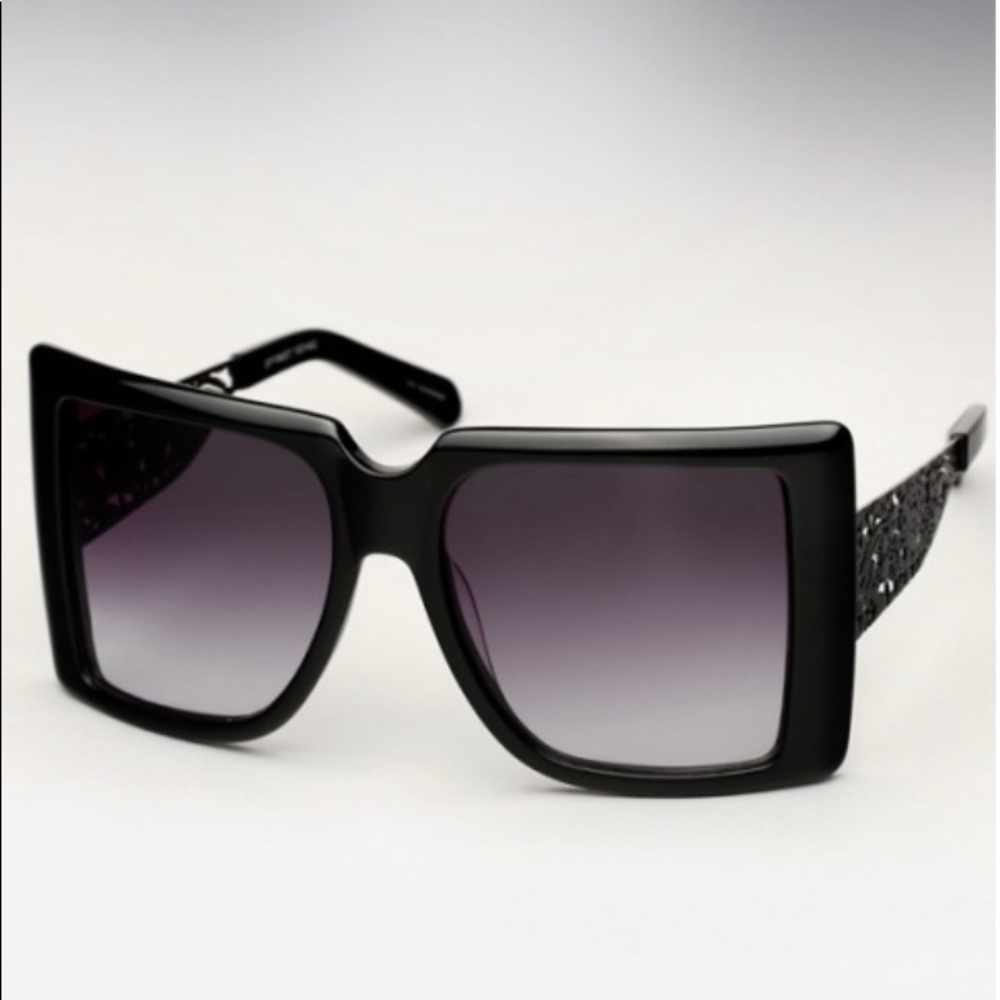 Karen Walker Optimist Sunglasses in black